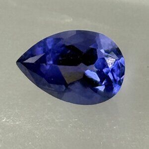 Natural Amethyst pear, cut gemstone 3.4 ct